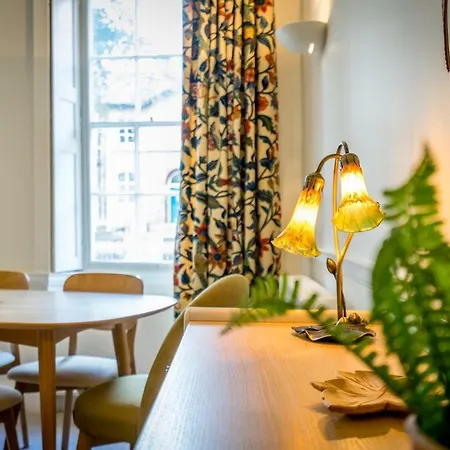 1 Middleton House Apartment *